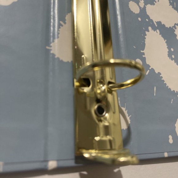 Cynthia Rowley 1" binder one Inch Paperboard Binder - Picture 3 of 5